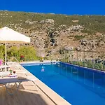 Vila İslamlar 4 Bedroom Secluded With Private Pool Hot Tub *