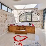 İslamlar 4 Bedroom Secluded With Private Pool Hot Tub Vila Kalkan