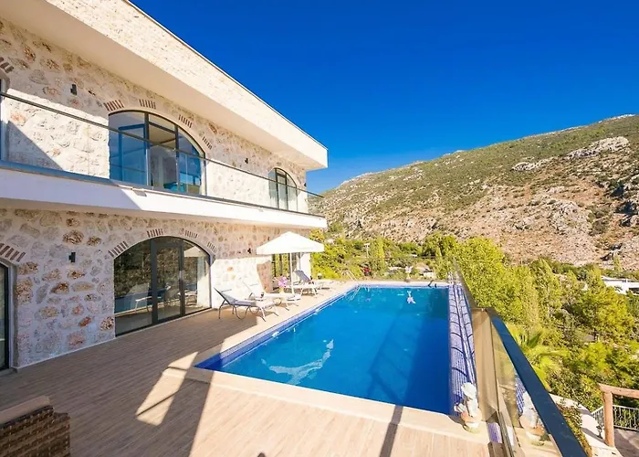 别墅 İslamlar 4 Bedroom Secluded With Private Pool Hot Tub 卡尔坎